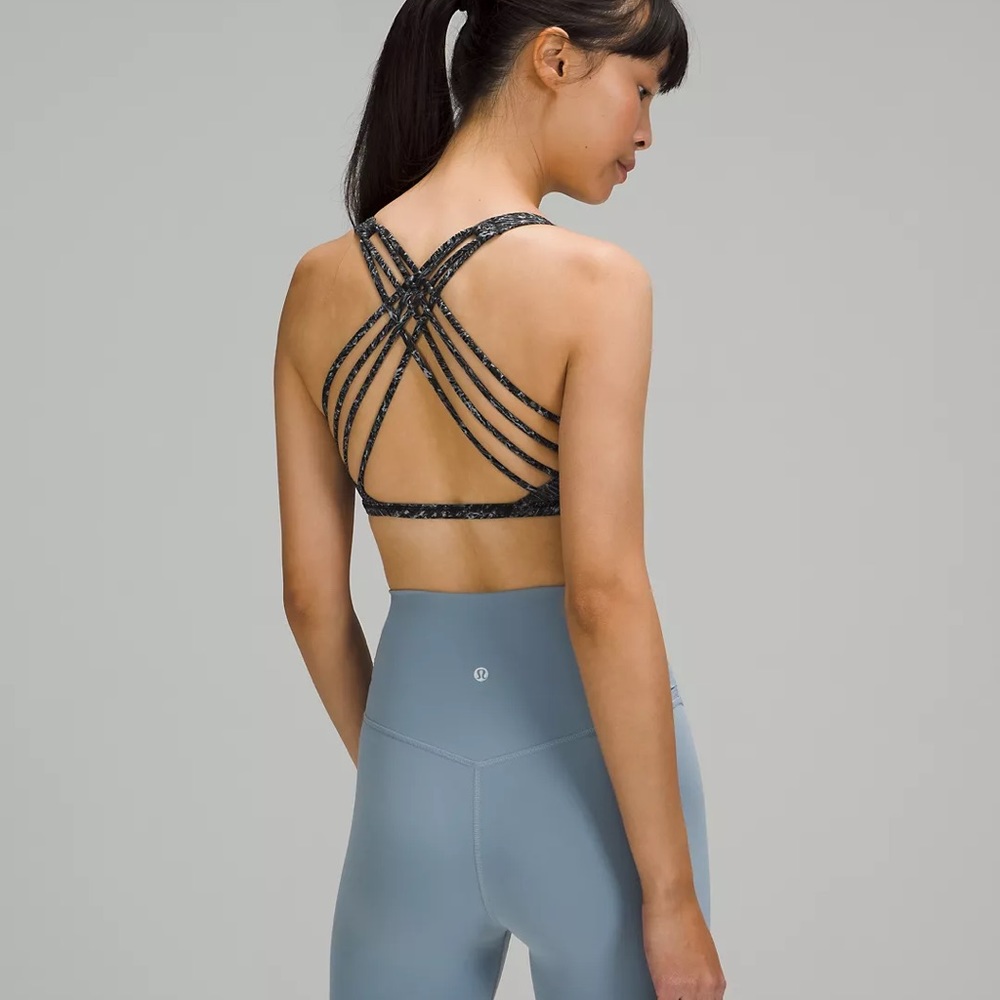 Lululemon Free To Be Bra - NWT